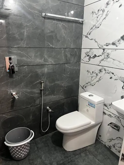 Apartamento Hosted By Resmi Jayalal Kochi 0*,  India