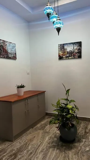 Apartamento Hosted By Resmi Jayalal Kochi